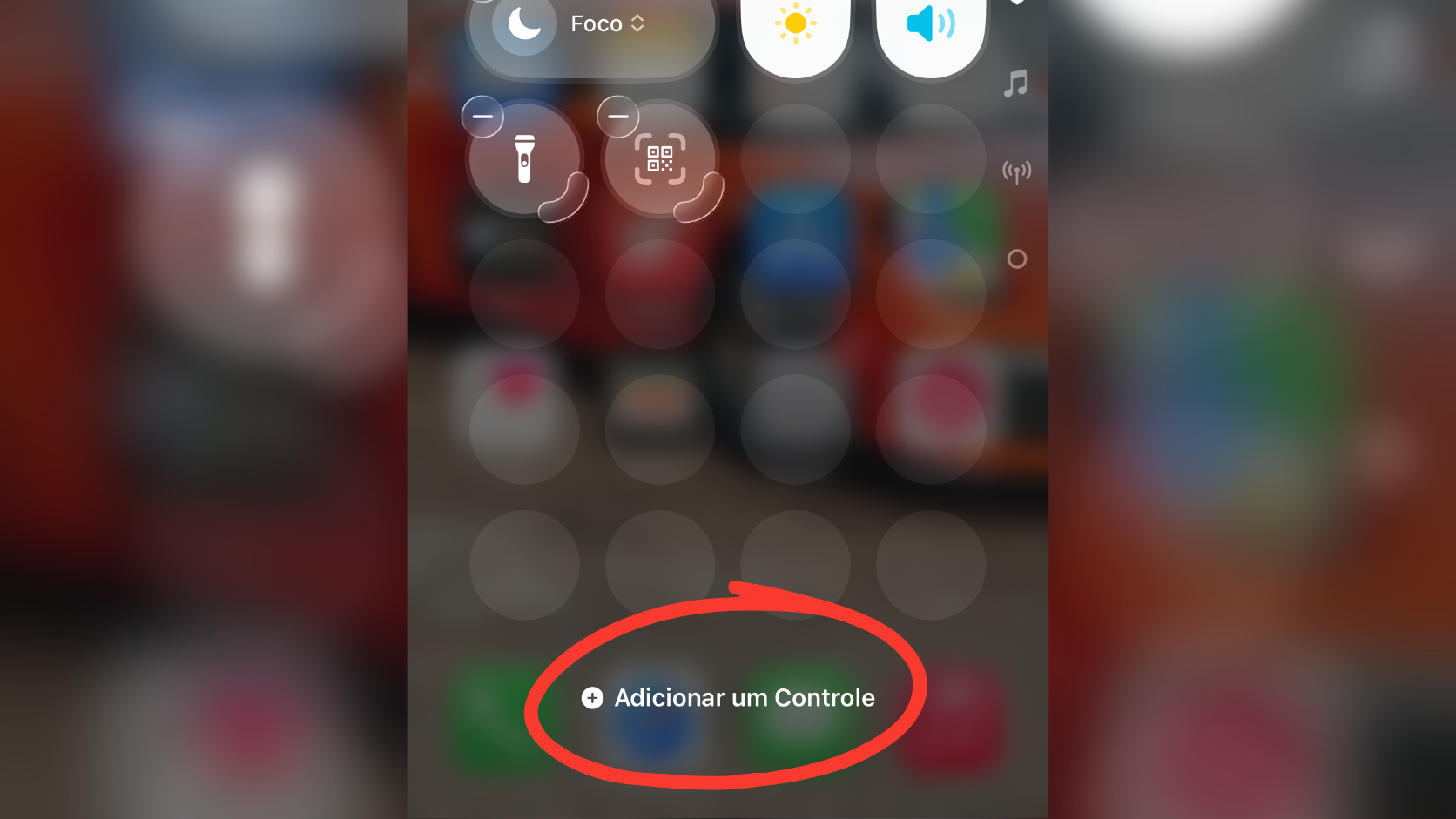 Opcao de adicionar novo controle no iOS 18
